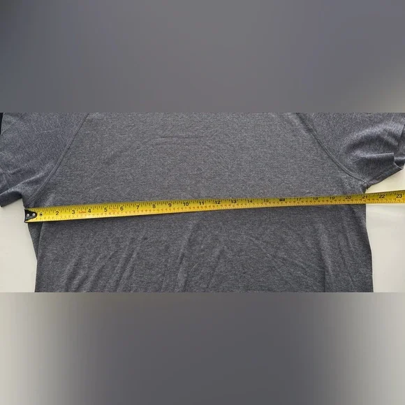 RHONE Men Reign Tech Short Sleeve Tee shirt top grey sporty L - Picture 3 of 5